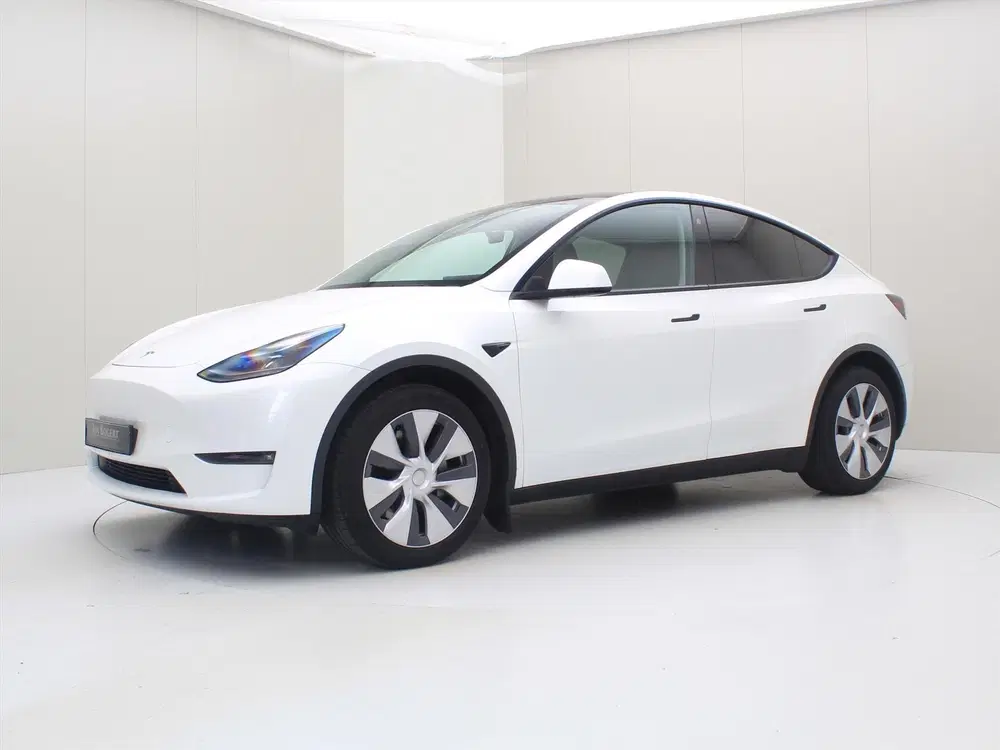 Tesla Model Y Long Range AWD 75kWh 351pk 92.2% SoH [ AMD uit 2023, foto 9