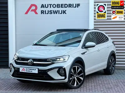 Volkswagen Taigo 1.5 TSI R-Line Pano uit 2022