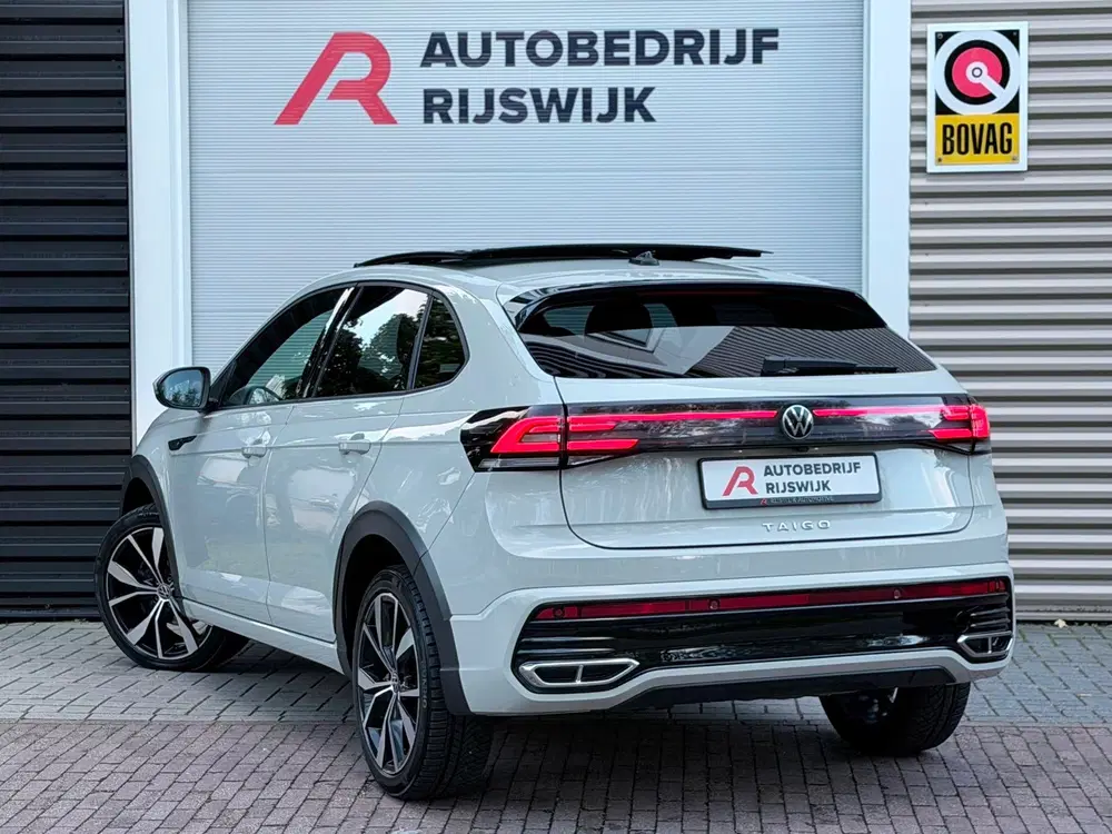 Volkswagen Taigo 1.5 TSI R-Line Pano uit 2022, foto 3