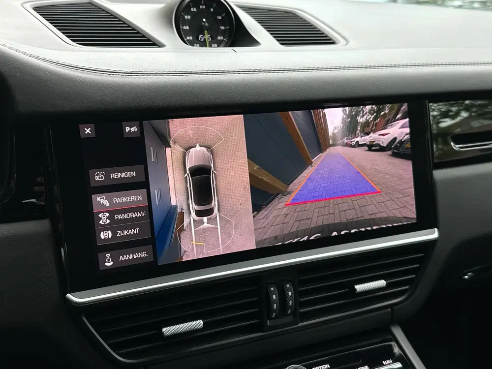 Porsche Cayenne Cayenne Coupé 3.0 E-Hybrid Pano uit 2020, foto 15