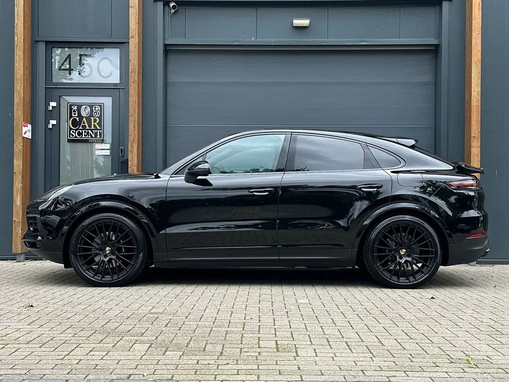 Porsche Cayenne Cayenne Coupé 3.0 E-Hybrid Pano uit 2020, foto 8