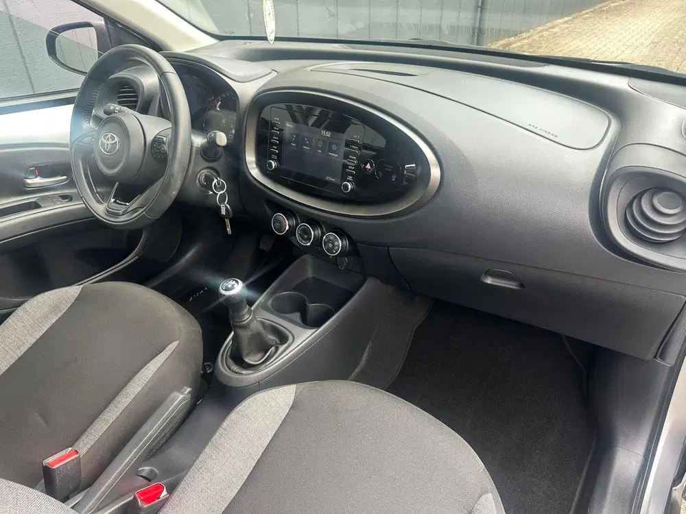Toyota Aygo X 1.0 VVT-i MT Play AIRCO uit 2023, foto 10