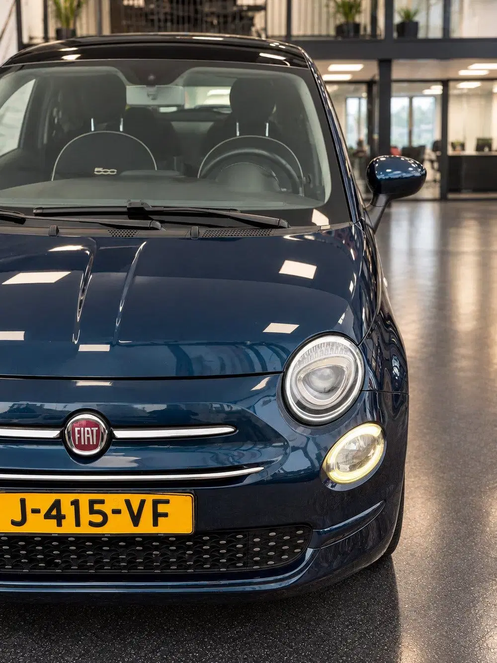 Fiat 500 1.2 Lounge Xenon uit 2019, foto 4