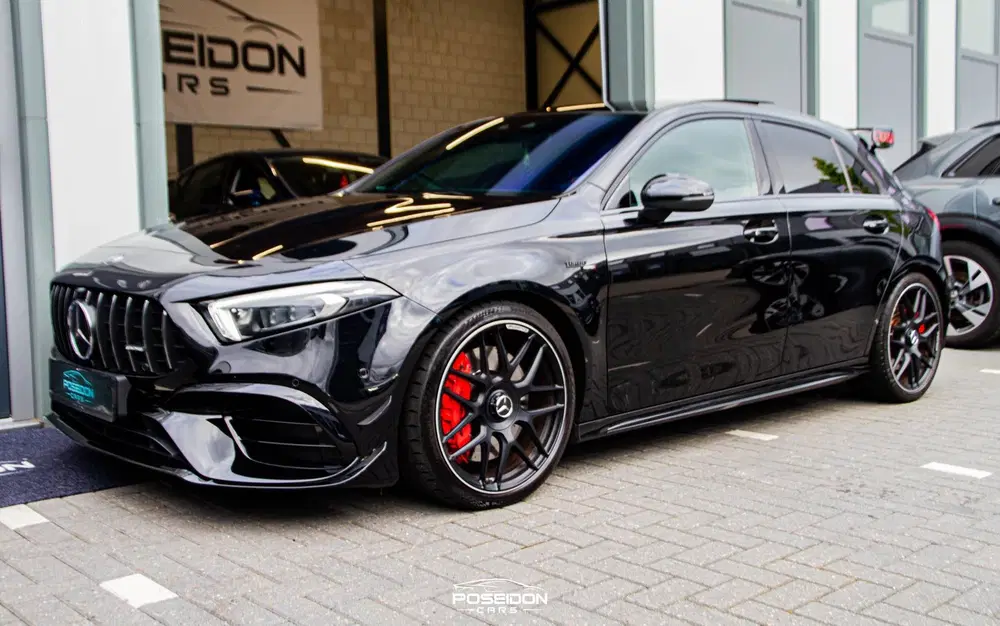 Mercedes-Benz A-Klasse AMG 45 S 4MATIC+ Edition 1 PANO uit 2020, foto 3