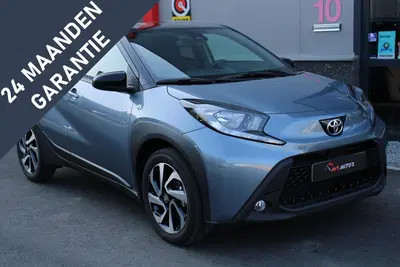 Toyota Aygo X 1.0 VVT-i MT Business TWO-TONE 14DKM uit 2025