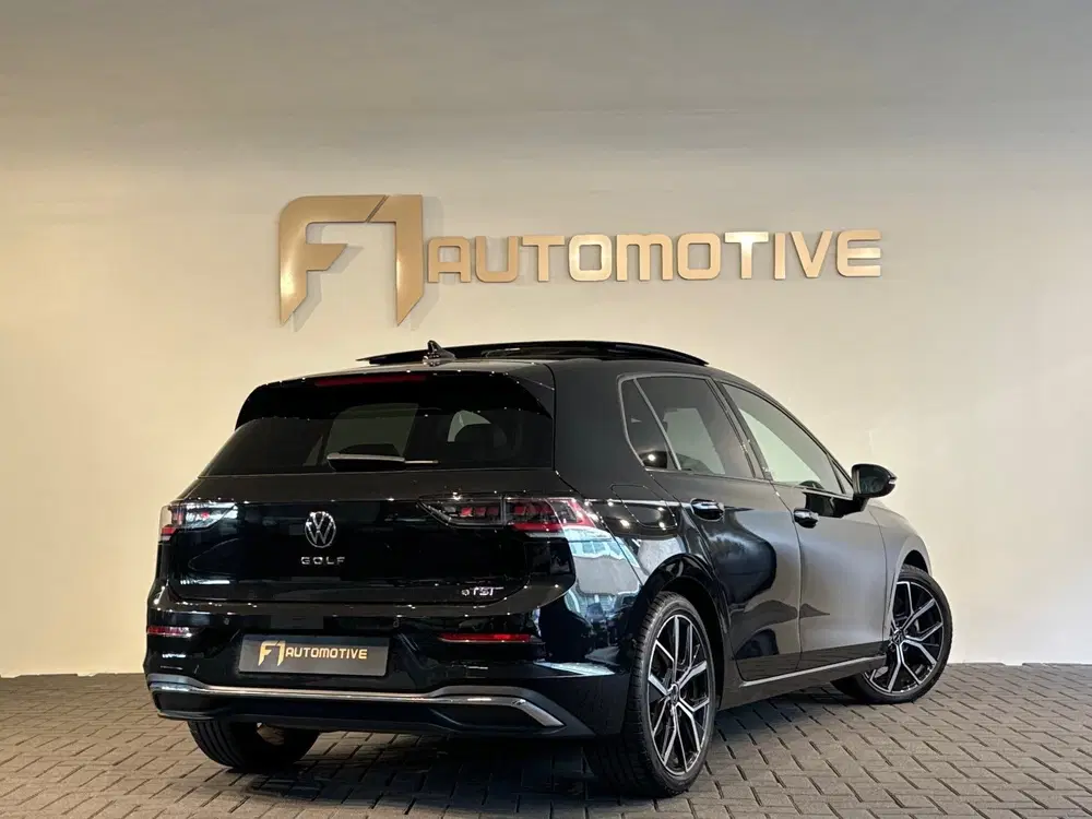 Volkswagen Golf 1.5 eTSI Edition Pano uit 2024, foto 3
