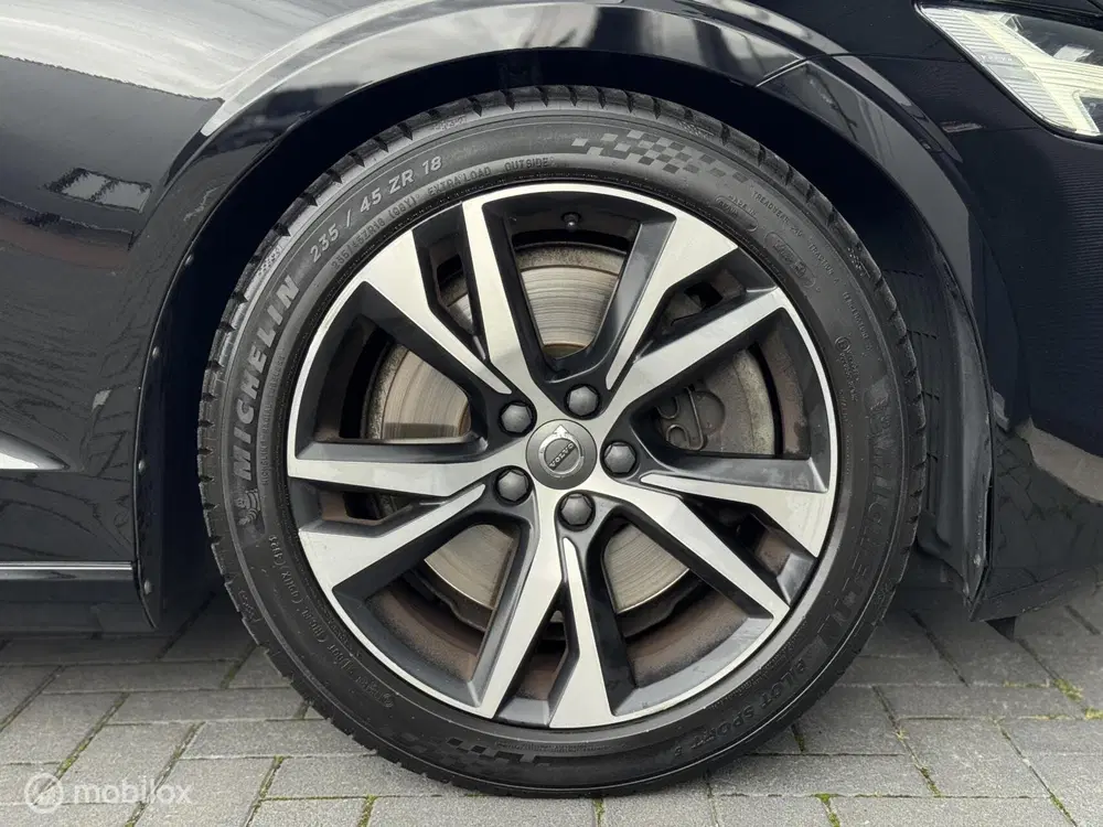 Volvo S60 2.0 B5 R-Design uit 2021, foto 13