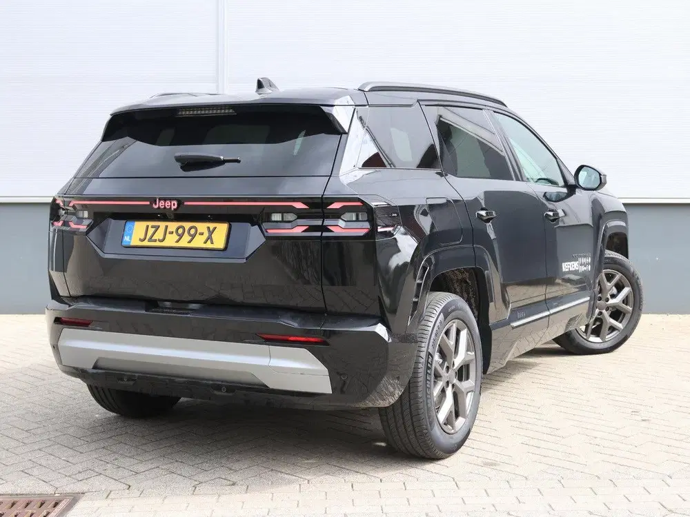Jeep Compass 1.2 e-Hybrid First Edition uit 2026, foto 3