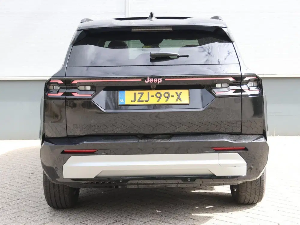 Jeep Compass 1.2 e-Hybrid First Edition uit 2026, foto 7