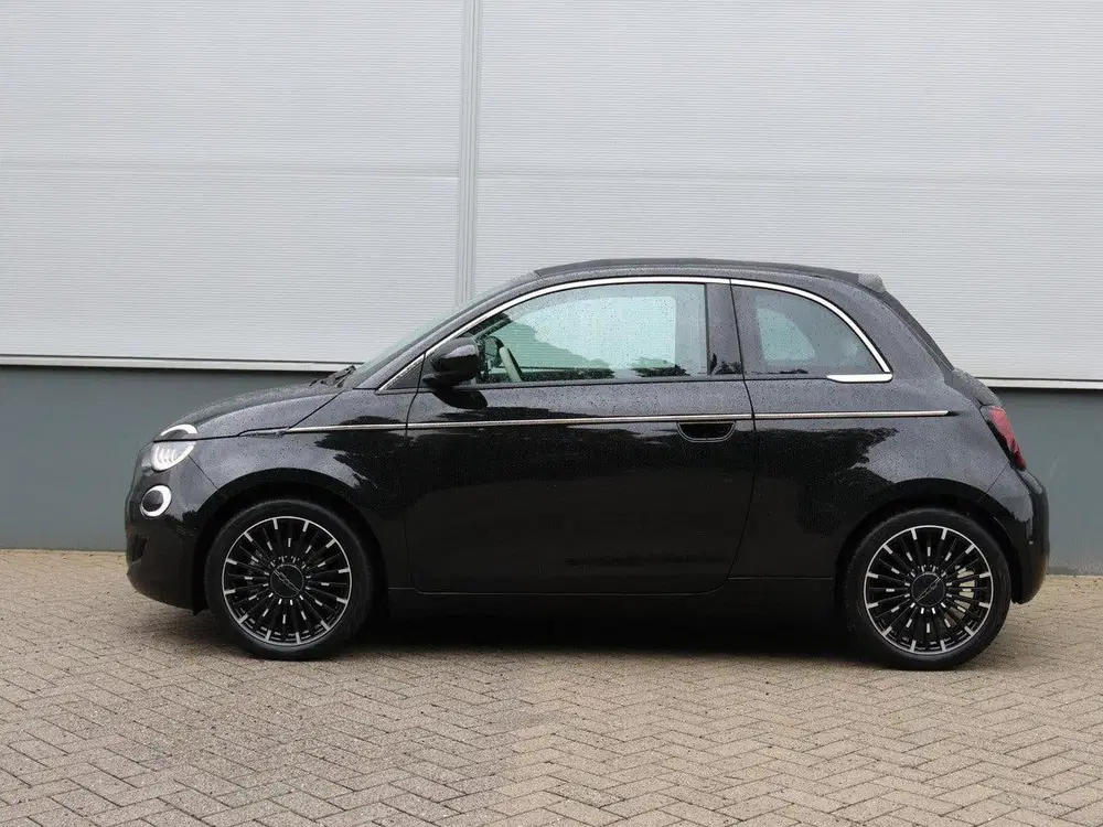 Fiat 500C La Prima 42 kWh uit 2024, foto 2