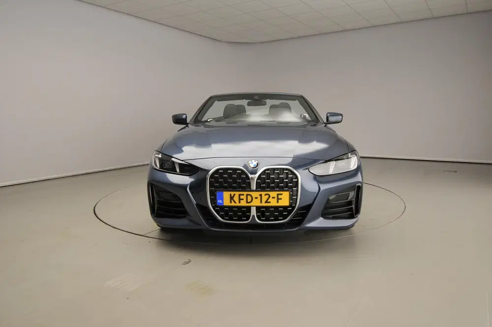 BMW 4-serie Cabrio 420i uit 2026, foto 4