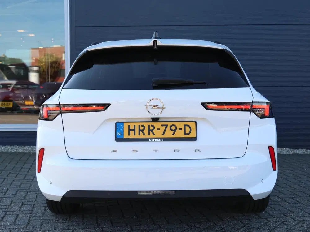 Opel Astra Sports Tourer 1.2 110pk Business Edition N uit 2025, foto 7