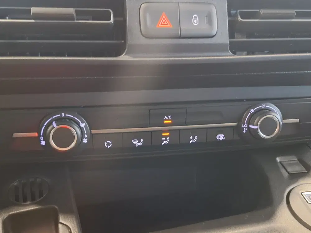 Toyota Proace City Comfort Long 50 kWh uit 2026, foto 6