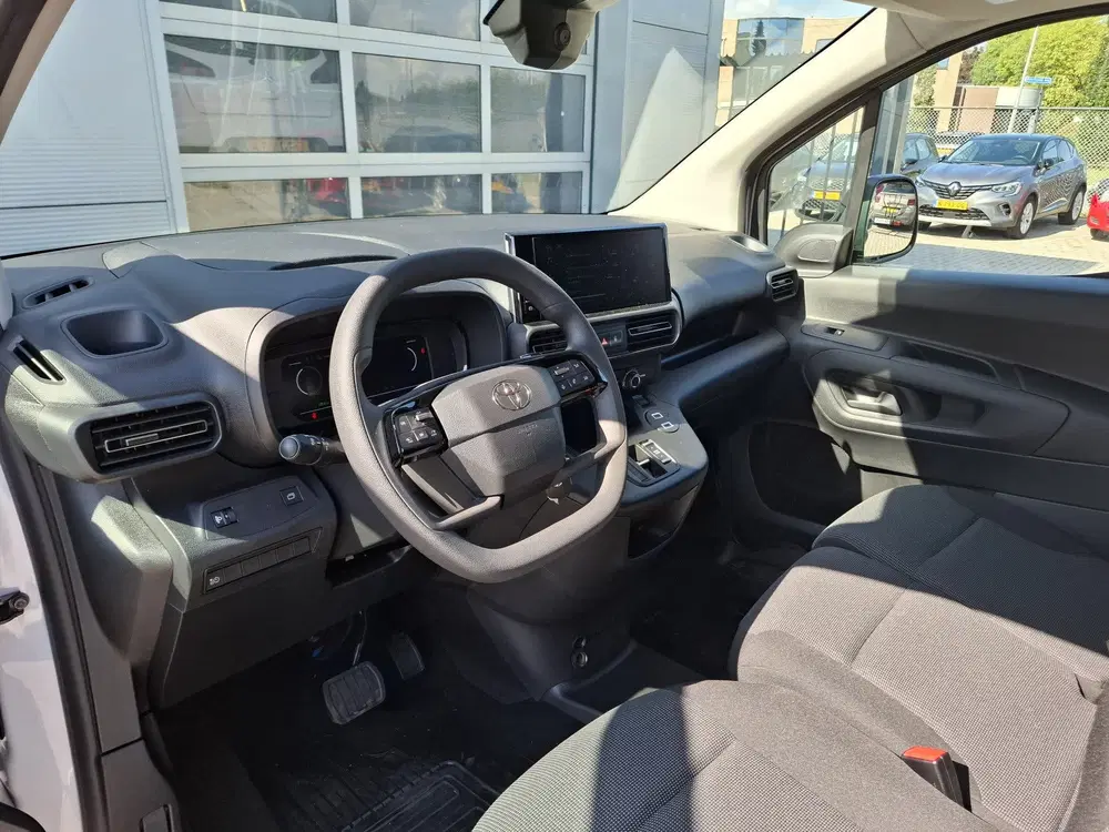 Toyota Proace City Comfort Long 50 kWh uit 2026, foto 9