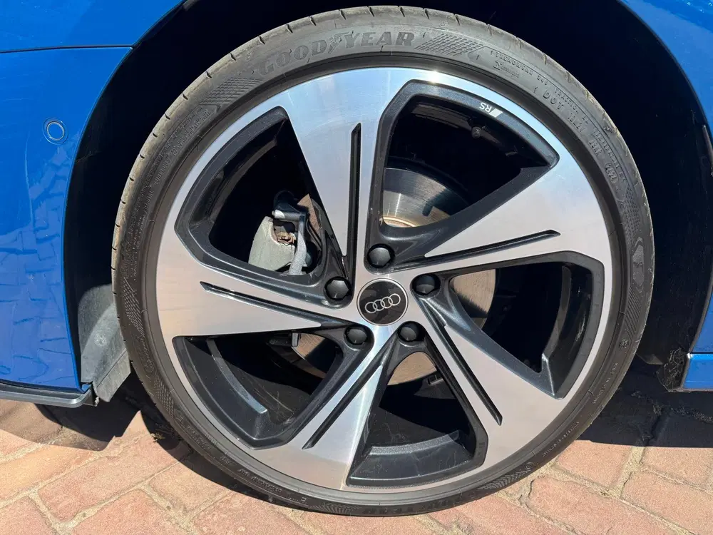 Audi A3 35 TFSI S-Line Black Edition uit 2024, foto 10