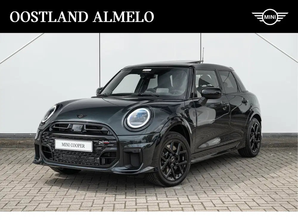 Mini Hatchback Cooper C Automaat uit 2026