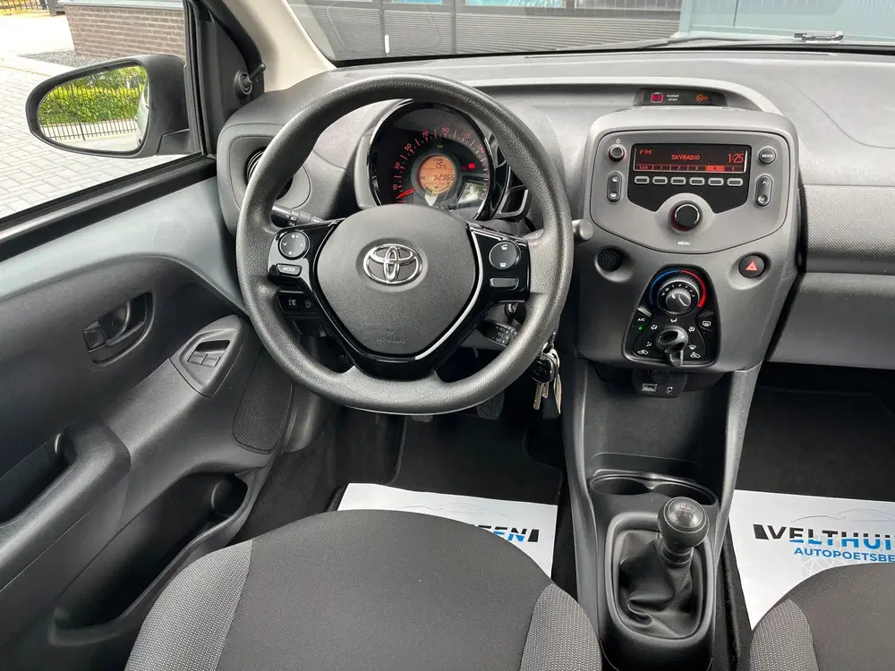 Toyota Aygo 1.0 VVT-i x-fun NLAuto uit 2021, foto 3