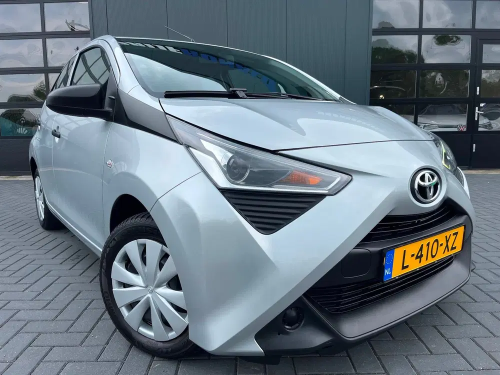 Toyota Aygo 1.0 VVT-i x-fun NLAuto uit 2021, foto 4