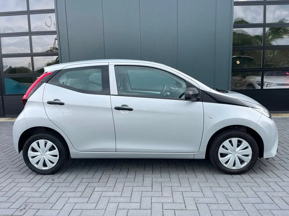 Toyota Aygo 1.0 VVT-i x-fun NLAuto uit 2021, foto 8