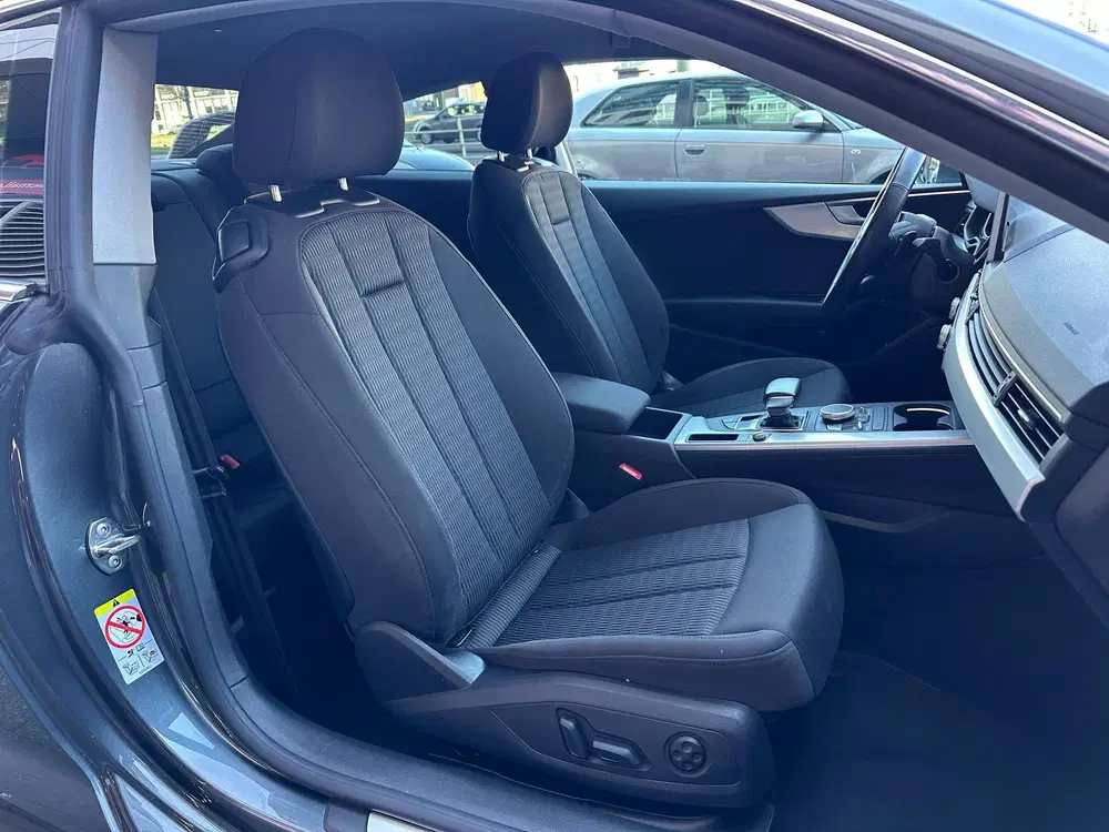 Audi A5 A5 Coupé 40 TFSI Design Pro Line Plus Navi uit 2019, foto 13