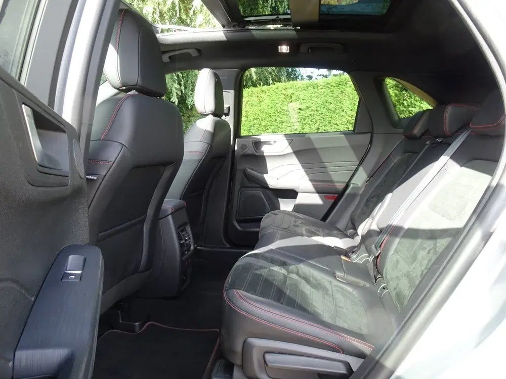 Ford Kuga 2.5 PHEV ST-Line X met Panodak AGR Stoelen uit 2023, foto 12