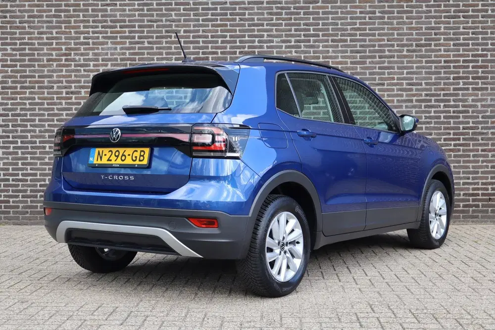 Volkswagen T-Cross 1.0 TSI 95pk Life uit 2021, foto 2