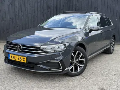 Volkswagen Passat 1.4 TSI PHEV GTE Business uit 2021
