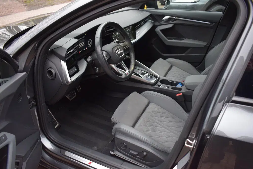 Audi A3 45 TFSI e S-LINE uit 2021, foto 7