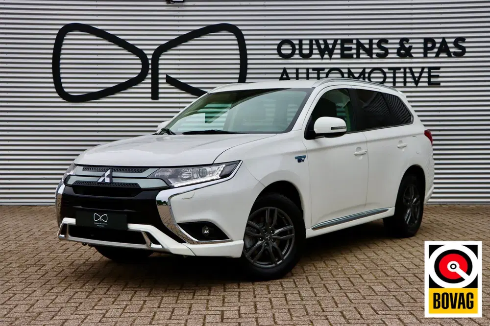 Mitsubishi Outlander 2.4 PHEV Pure uit 2021