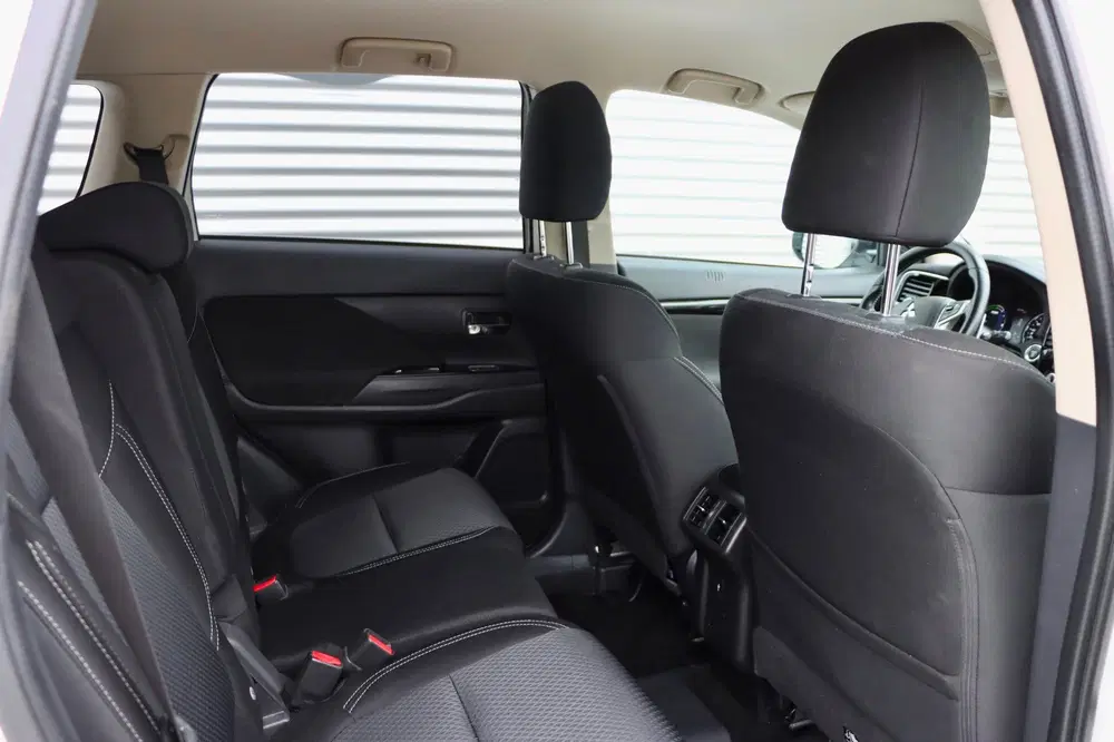 Mitsubishi Outlander 2.4 PHEV Pure uit 2021, foto 12