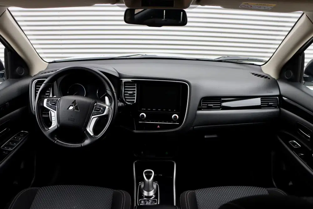 Mitsubishi Outlander 2.4 PHEV Pure uit 2021, foto 6