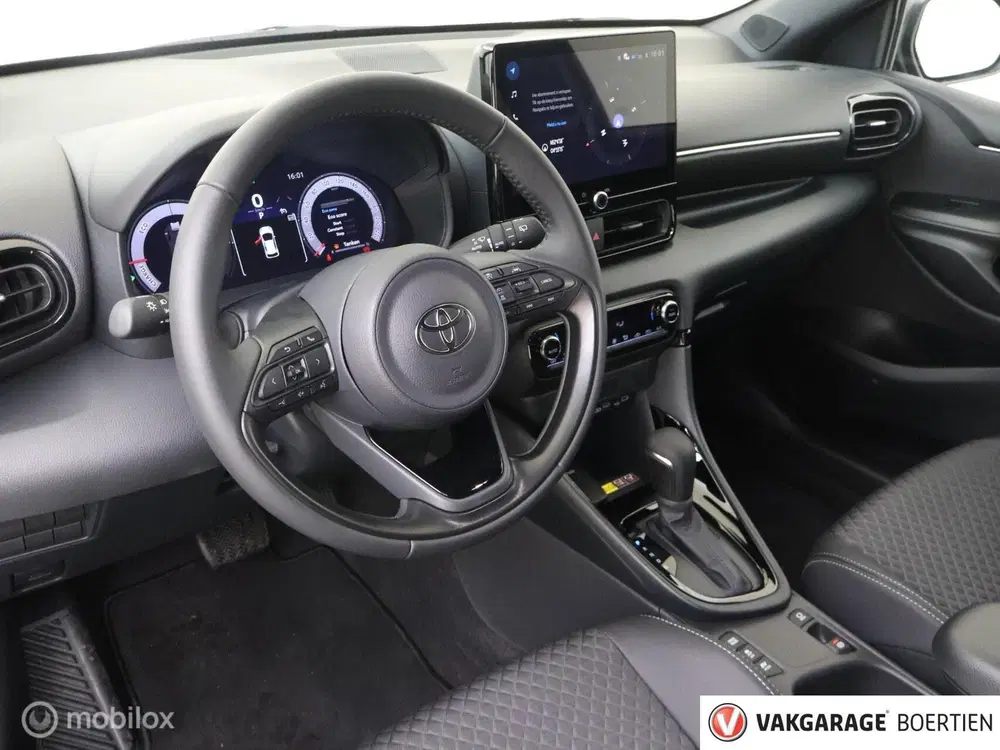 Toyota Yaris 1.5 Hybrid 130 Executive ( Nieuw 19 km ) uit 2025, foto 11