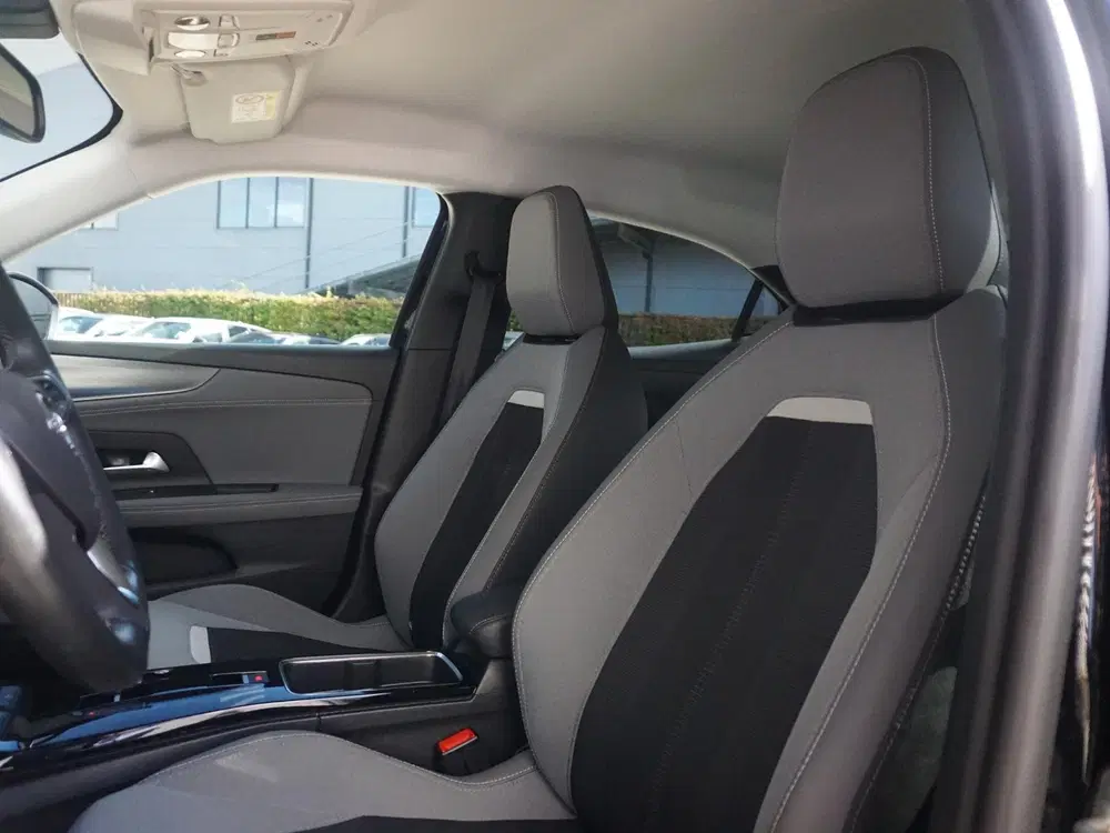 Opel Mokka 1.2 Turbo Business Elegance Afn. Trekhaak uit 2022, foto 11