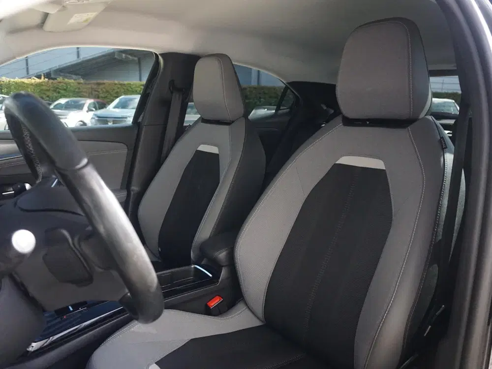 Opel Mokka 1.2 Turbo Business Elegance Afn. Trekhaak uit 2022, foto 13