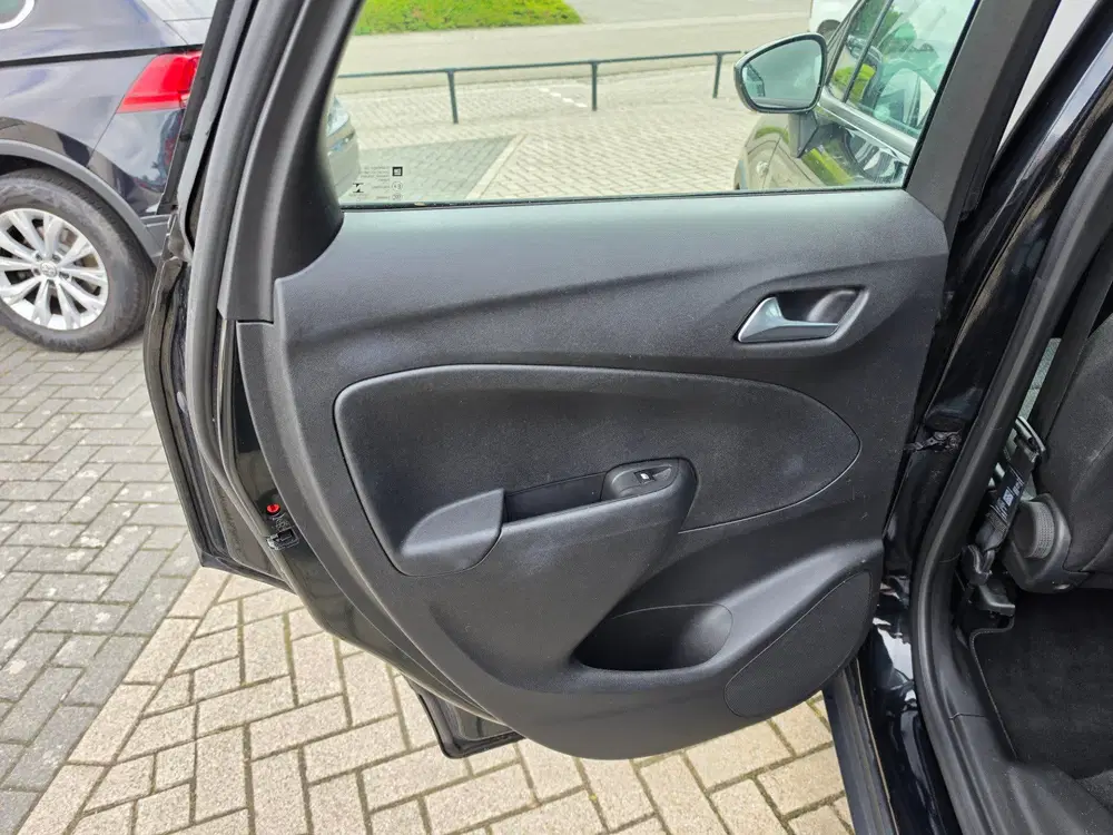 Opel Crossland 1.2 Turbo Edition uit 2021, foto 10