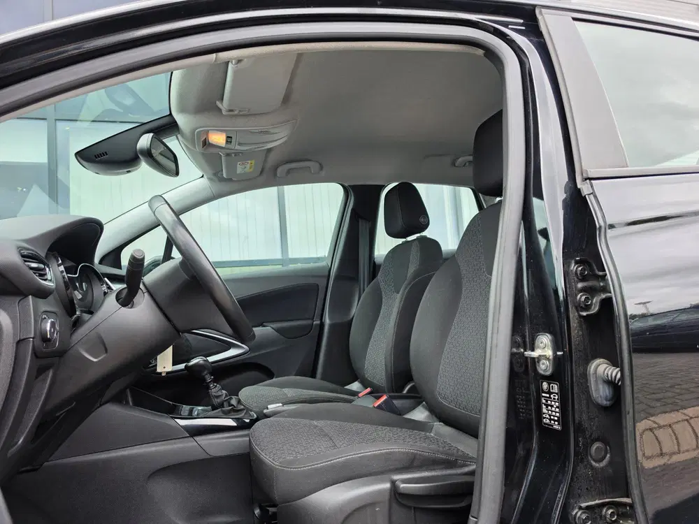 Opel Crossland 1.2 Turbo Edition uit 2021, foto 14