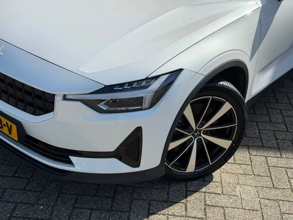 Polestar 2 Long range Dual Motor 78kWh uit 2022, foto 12