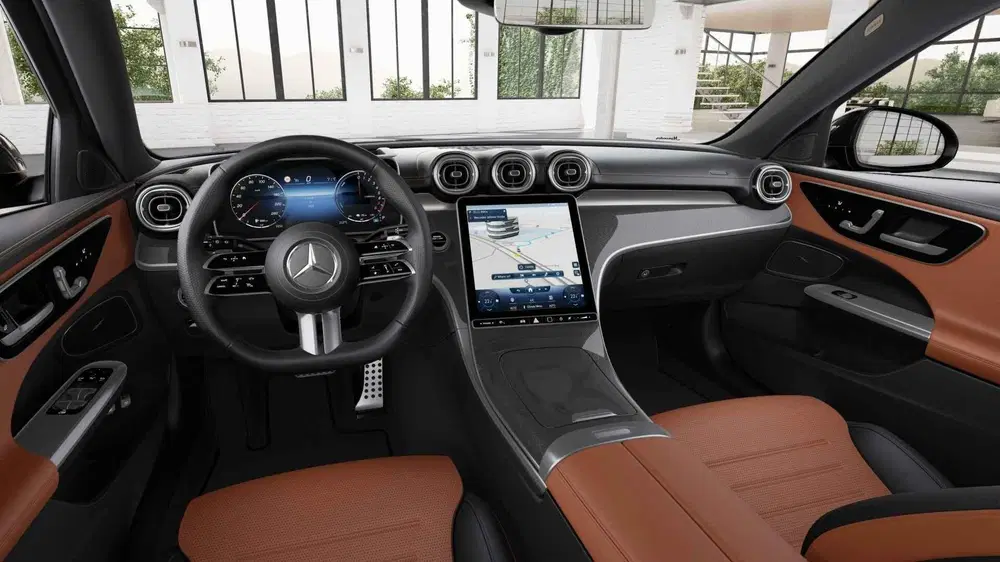 Mercedes-Benz C-Klasse 300 e AMG Line uit 2022, foto 2