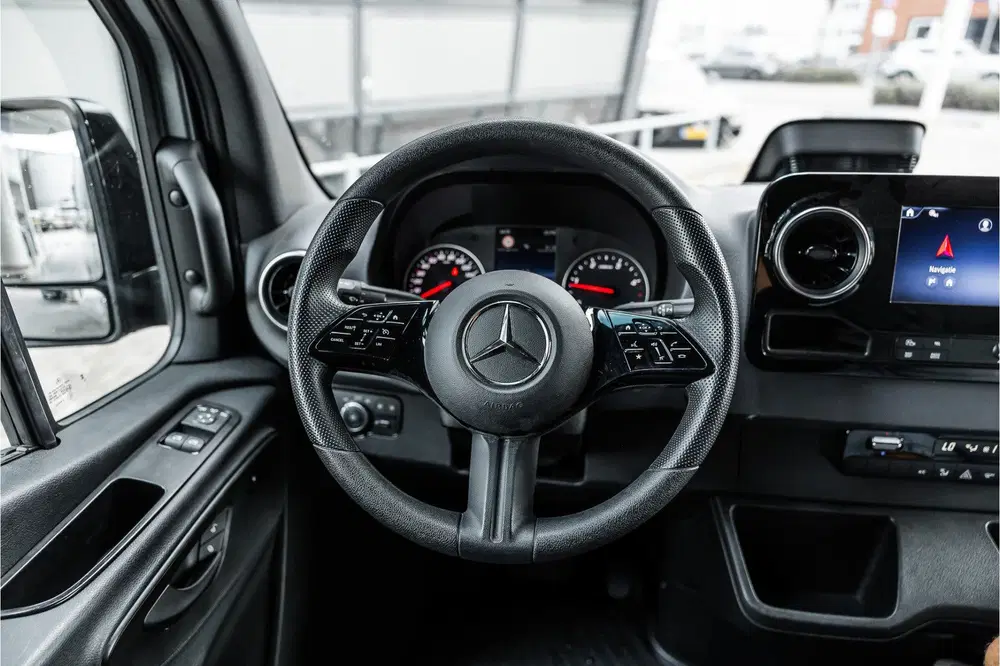 Mercedes-Benz Sprinter 317 1.9 CDI L2H2 uit 2024, foto 12