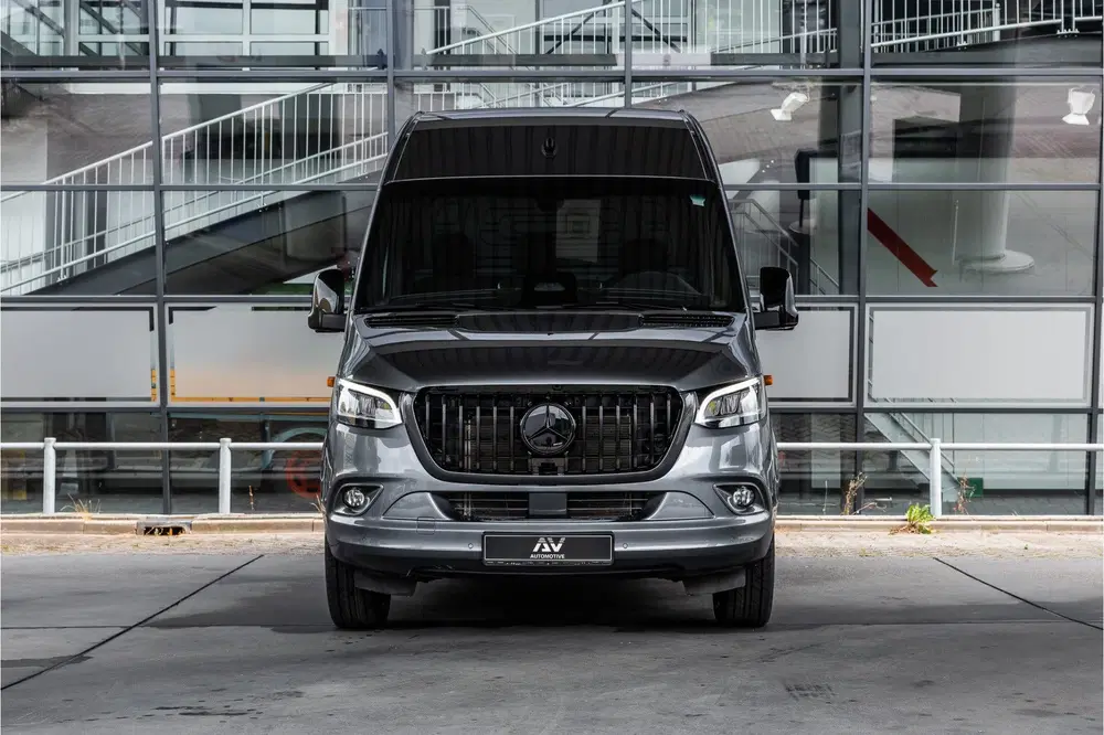 Mercedes-Benz Sprinter 317 1.9 CDI L2H2 uit 2024, foto 2