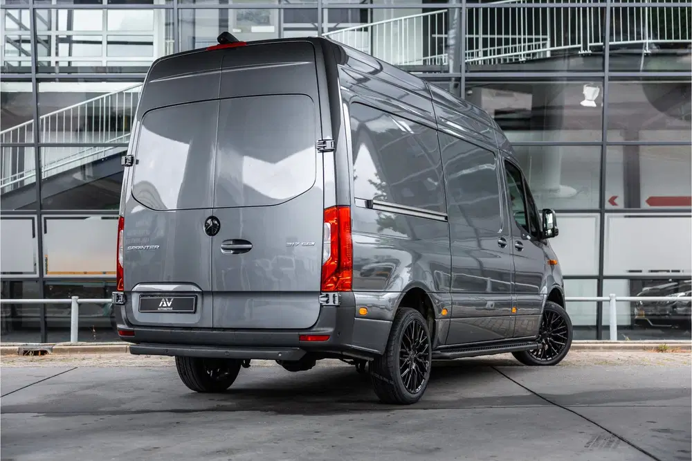 Mercedes-Benz Sprinter 317 1.9 CDI L2H2 uit 2024, foto 5