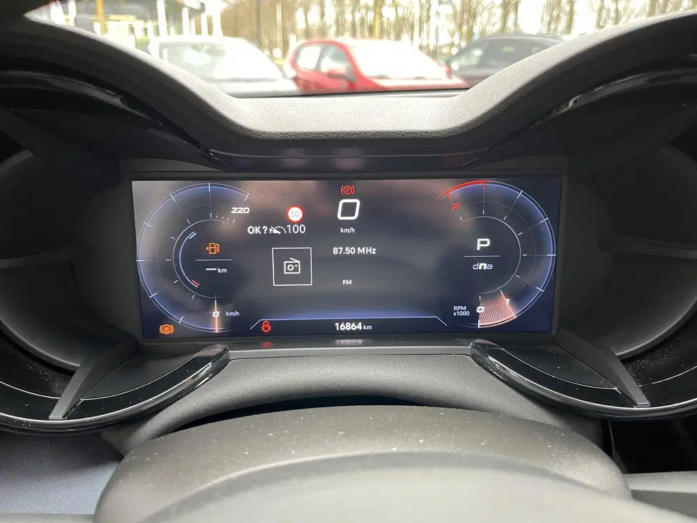 Alfa Romeo Junior 1.2 Turbo Hybrid Ibrida uit 2025, foto 10