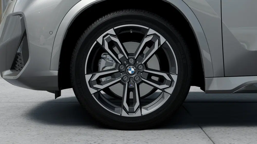 BMW iX1 eDrive20 M Sport uit 2026, foto 6