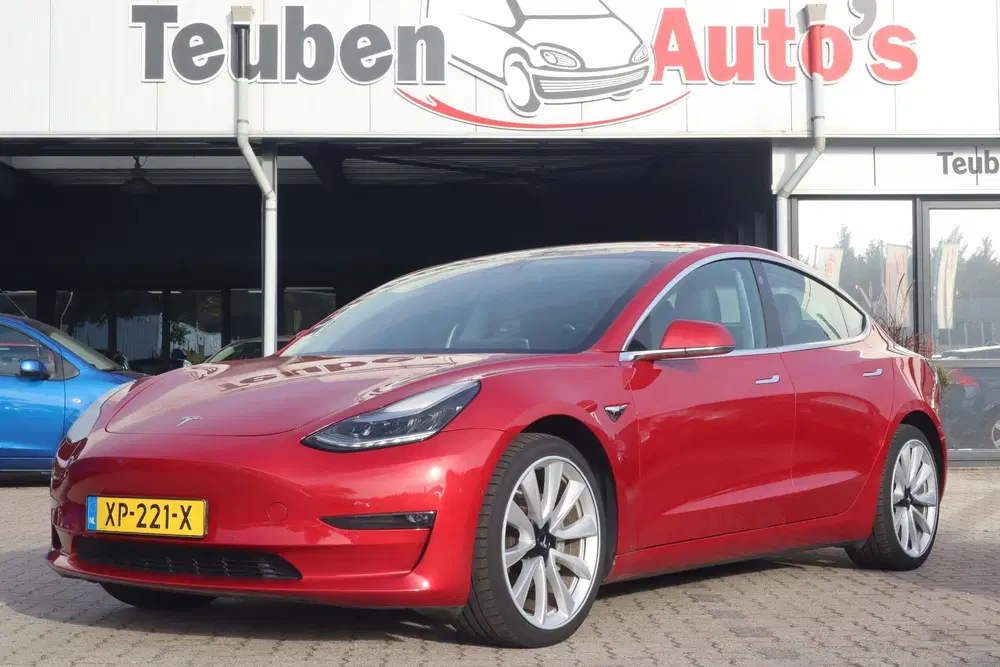 Tesla Model 3 Long Range AWD 75 kWh uit 2019