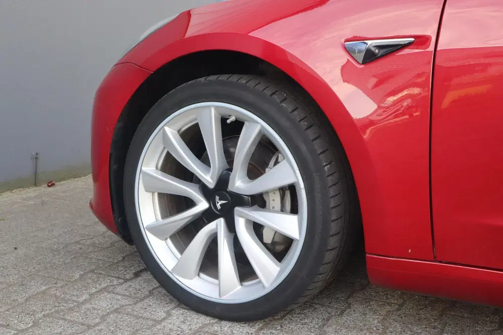 Tesla Model 3 Long Range AWD 75 kWh uit 2019, foto 12
