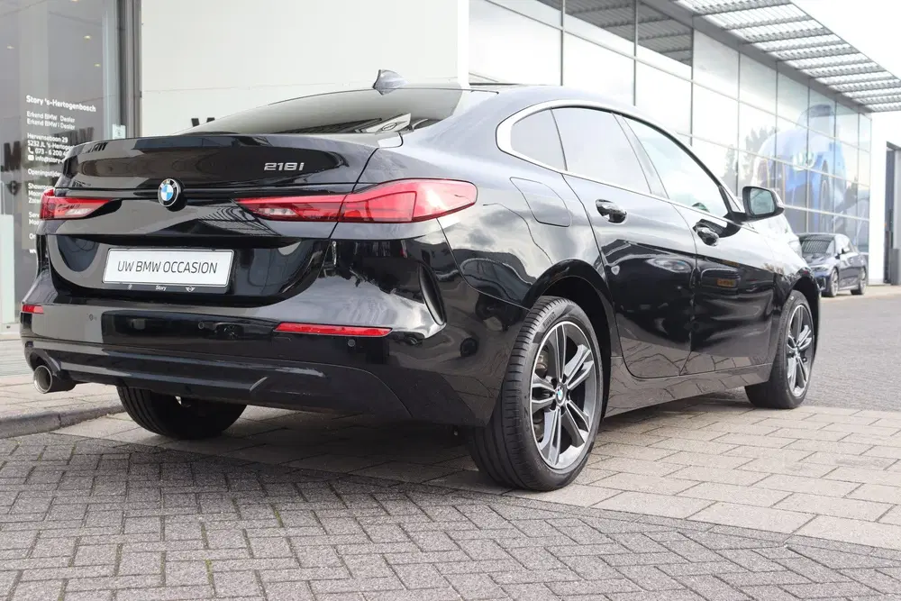 BMW 2-serie Coupé 218i Sport Line Automaat uit 2023, foto 10