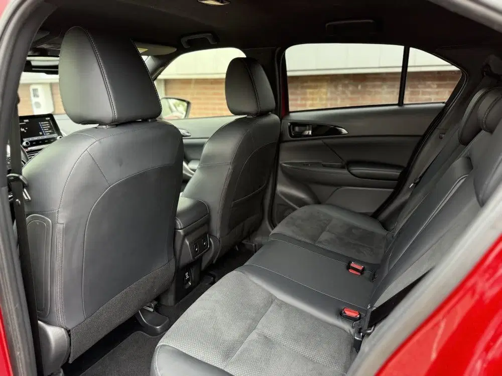 Mitsubishi Eclipse Cross Automaat 2.4 PHEV Executive uit 2025, foto 10