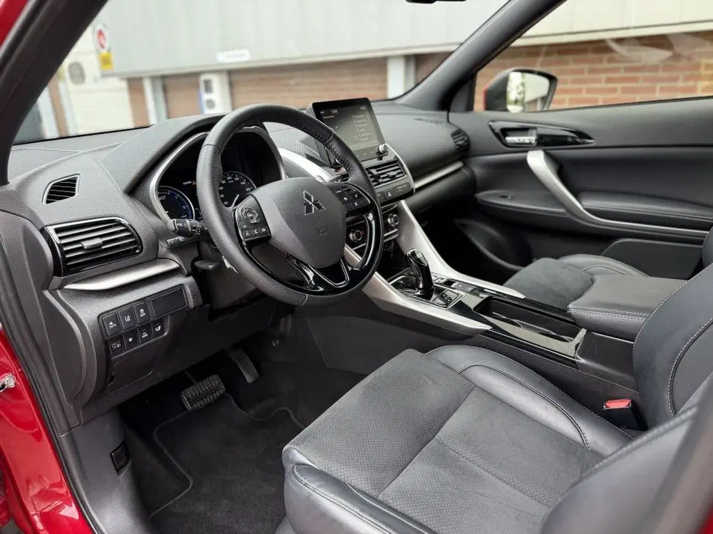 Mitsubishi Eclipse Cross Automaat 2.4 PHEV Executive uit 2025, foto 12
