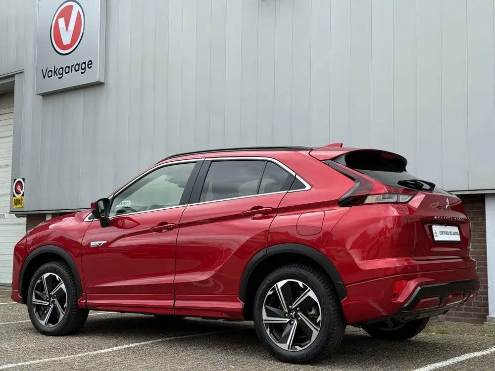 Mitsubishi Eclipse Cross Automaat 2.4 PHEV Executive uit 2025, foto 3