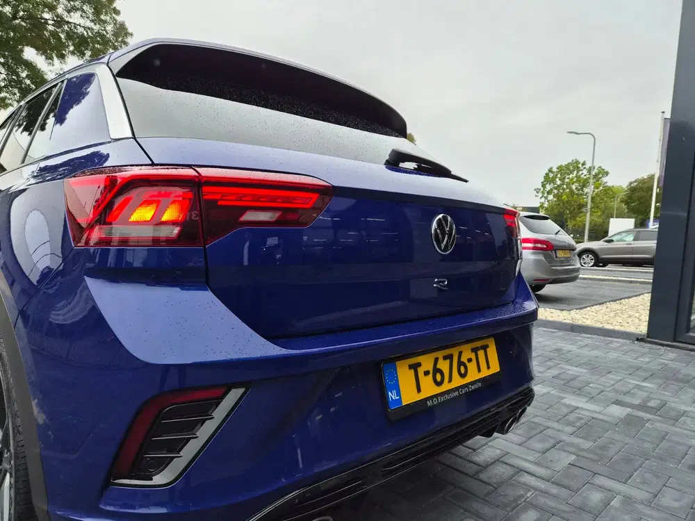 Volkswagen T-Roc R 2.0 TSI 300pk 4Motion 7-DSG 2021 Blauw uit 2021, foto 9